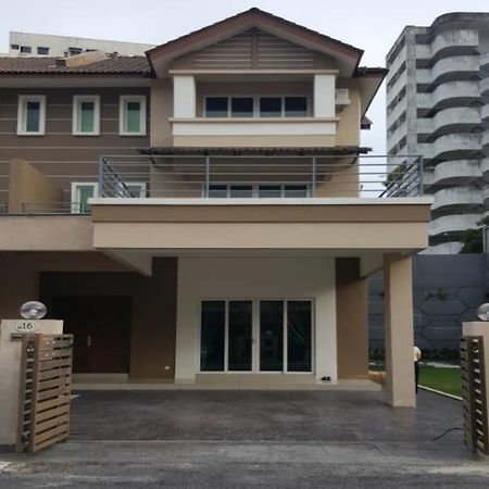Greenlane 98 George Town Exterior photo